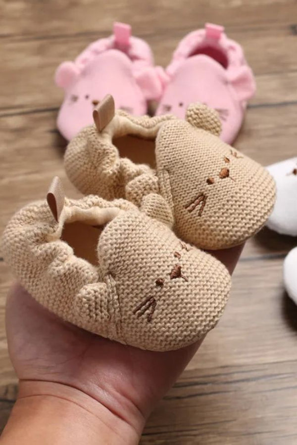 Newborn teddy bear shoes