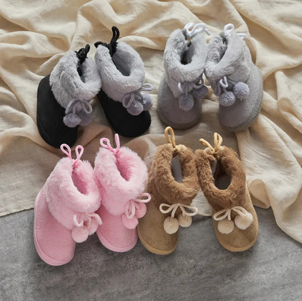 Baby pompom bow booties