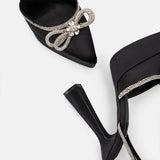Sandale à talon avec nœud à paillettes