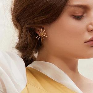 Pendientes Hilos Envío Express